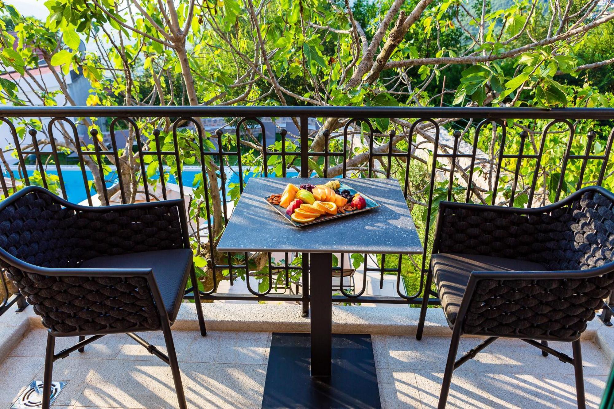 Boutique Hotel Ruzmarin Spa & Garden By Aycon Budva Exterior photo